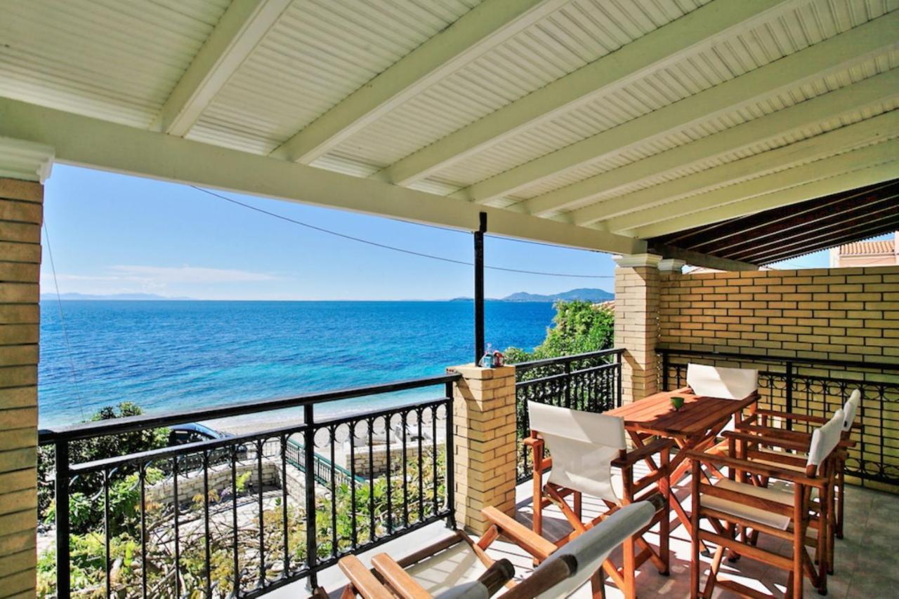 Kaminaki Beachfront Apartments Nisaki  Exteriér fotografie
